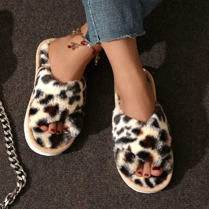 FUZZY CRISS-CROSS SLIPPERS - 40% OFF