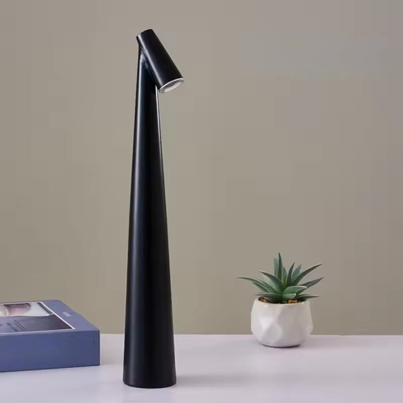NORDIC MINIMALISTIC TABLE LIGHT - 50% OFF