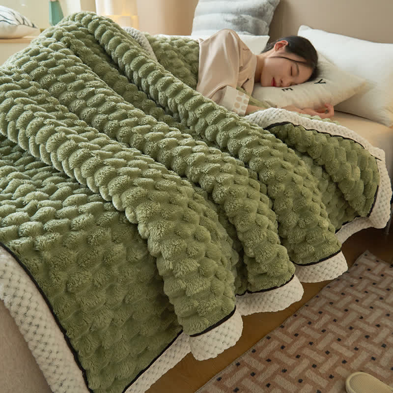THICK CORAL FLEECE BLANKET - 50% OFF