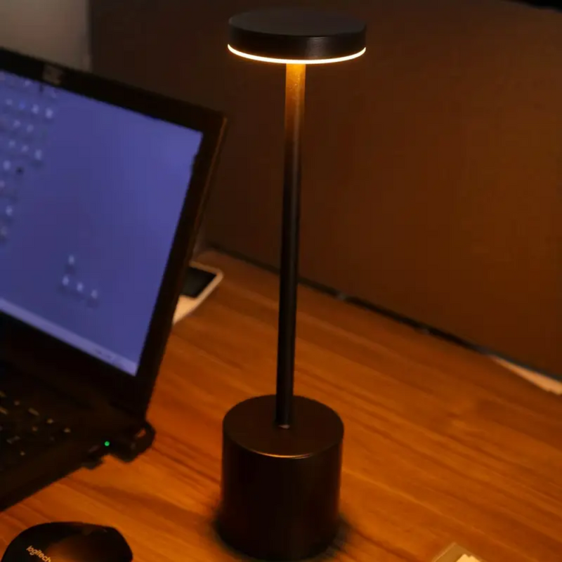 MINIMAL I-SHAPE LIGHT STAND - 50% OFF