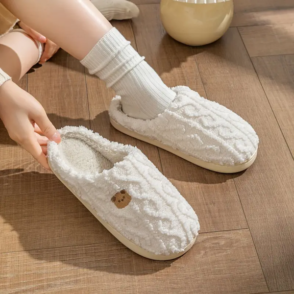 BEAR PRINT SHERPA SLIPPERS - 40% OFF