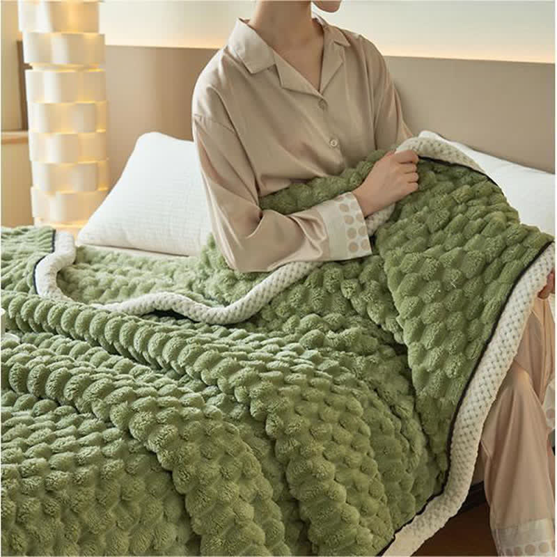 THICK CORAL FLEECE BLANKET - 50% OFF