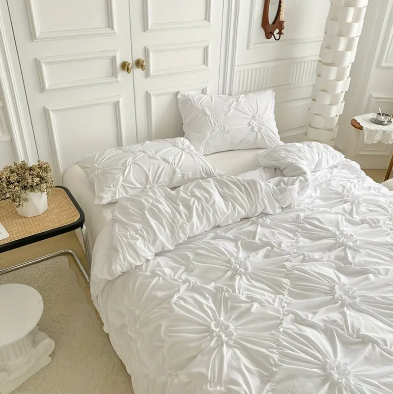 White Ruffle Doona FLOWER RUFFLE | Premium Doona Cover Set - 50% OFF – DREAMSLEEP AUSTRALIA