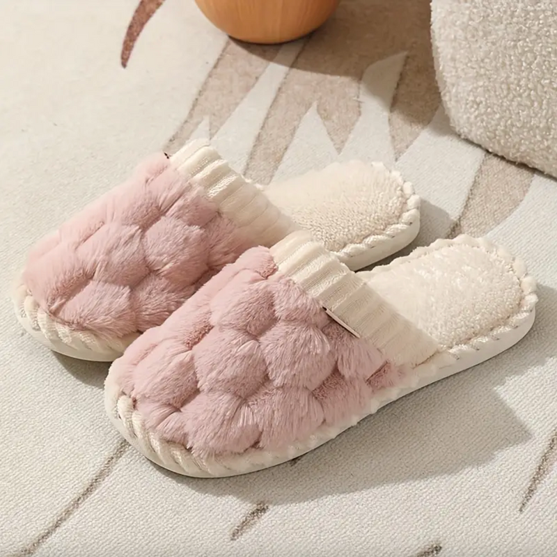 COZY KNIT SLIPPERS - 40% OFF