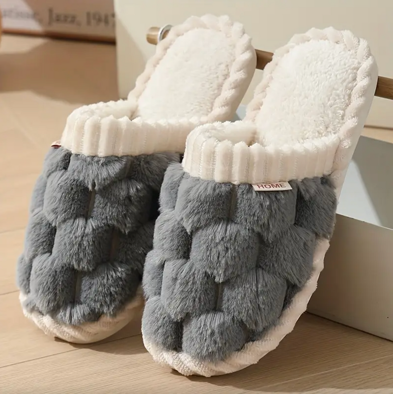 COZY KNIT SLIPPERS - 40% OFF